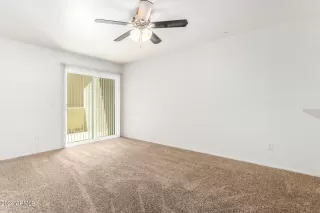 Photo #5: 6738923 Listing