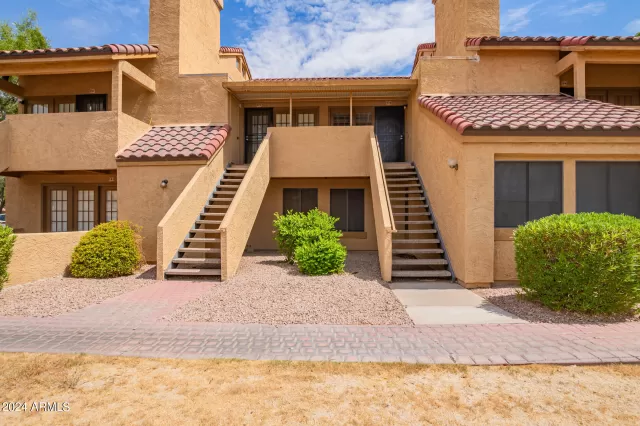 MLS: 6738994 Condo For Sale