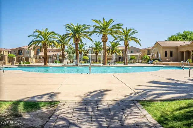 MLS: 6739004 Condo For Sale