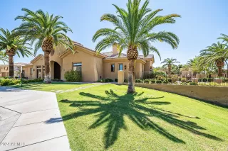 Photo #1: 6739004 Listing 