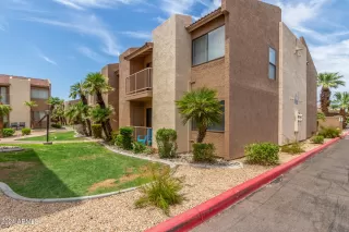 Photo #2: 6739104 Listing 