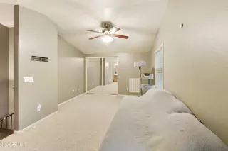 Photo #5: 6739117 Listing