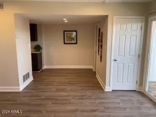 Photo #6: 6739269 Listing 