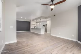 Photo #2: 6739289 Listing 