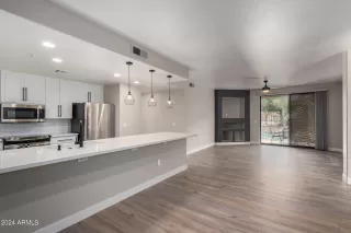 Photo #3: 6739289 Listing 