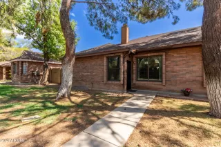 Photo #1: 6739300 Listing