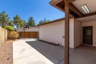 Photo #3: 6739300 Listing