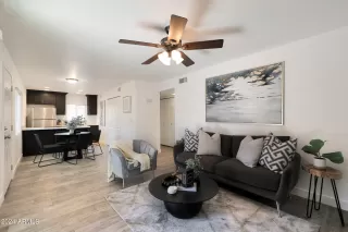 Photo #2: 6739696 Listing