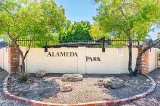 Photo #1: 6739702 Listing