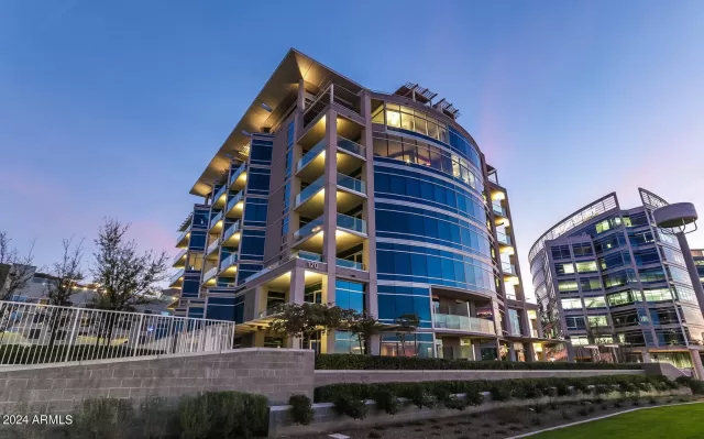 MLS: 6739707 Condo For Sale