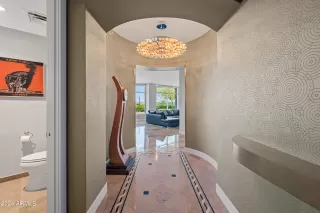 Photo #3: 6739707 Listing 