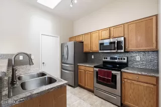 Photo #4: 6739713 Listing 