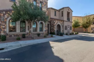 Photo #1: 6740064 Listing