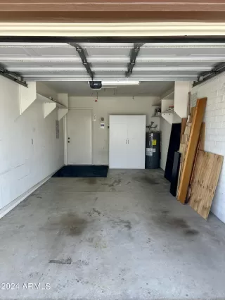 Photo #2: 6740221 Listing 