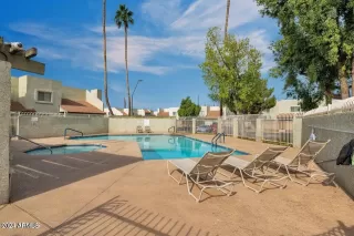 Photo #1: 6740527 Listing 