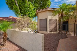 Photo #6: 6740774 Listing