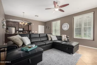 Photo #4: 6740870 Listing 