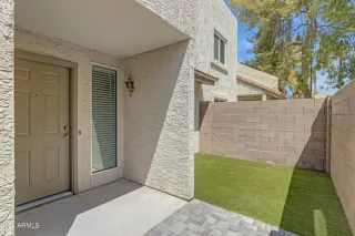 Photo #3: 6740932 Listing