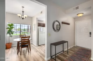 Photo #2: 6741223 Listing 