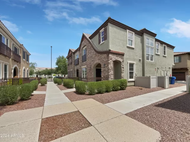 MLS: 6741298 Condo For Sale