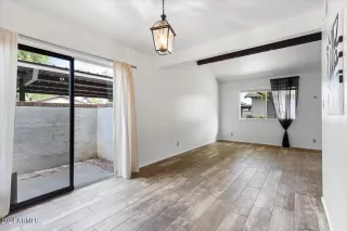 Photo #1: 6741455 Listing