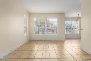 Photo #5: 6741484 Listing 