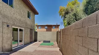 Photo #2: 6741589 Listing 