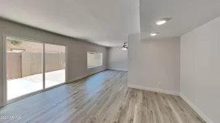 Photo #6: 6741589 Listing 