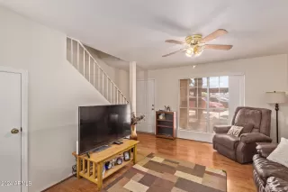 Photo #2: 6741684 Listing