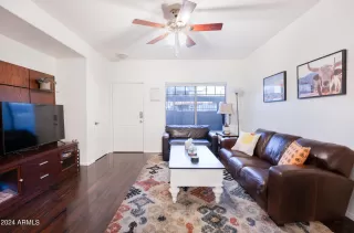 Photo #2: 6741690 Listing 