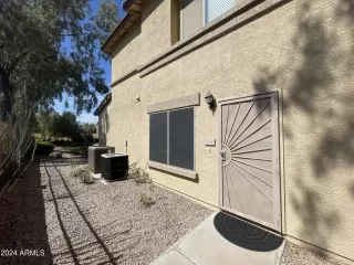 Photo #5: 6741690 Listing 