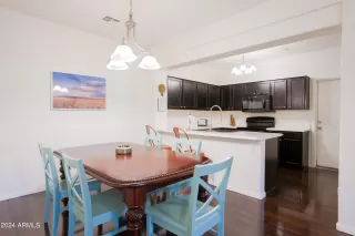 Photo #6: 6741690 Listing 