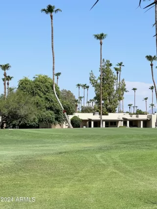 Photo #2: 6742408 Listing 