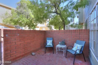 Photo #5: 6742469 Listing