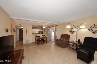 Photo #2: 6742677 Listing 