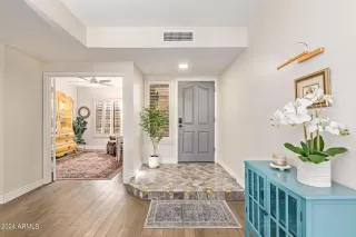 Photo #4: 6743161 Listing 