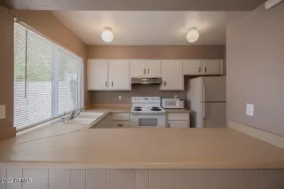 Photo #5: 6743213 Listing 