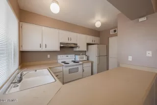 Photo #6: 6743213 Listing 