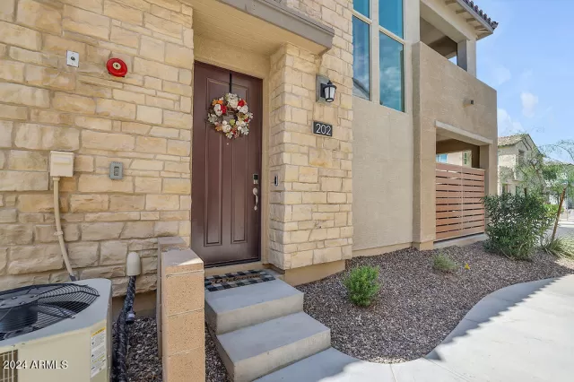 MLS: 6743375 Condo For Sale