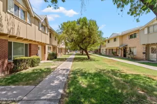 Photo #2: 6743872 Listing 