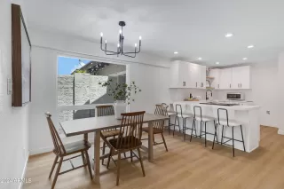 Photo #4: 6743911 Listing 