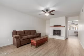 Photo #1: 6743944 Listing