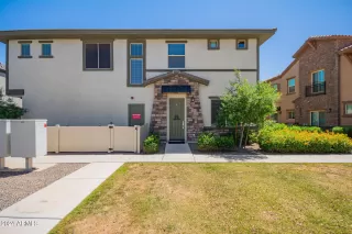 Photo #2: 6743974 Listing 