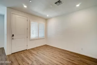 Photo #4: 6743983 Listing 