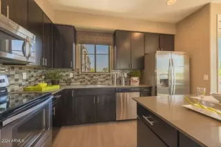 Photo #2: 6744054 Listing 