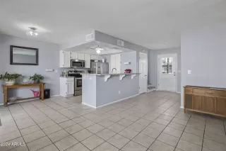 Photo #3: 6744150 Listing