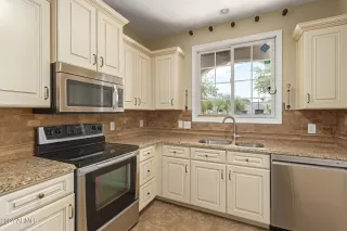 Photo #1: 6744354 Listing