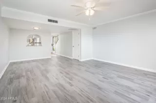 Photo #4: 6744590 Listing 