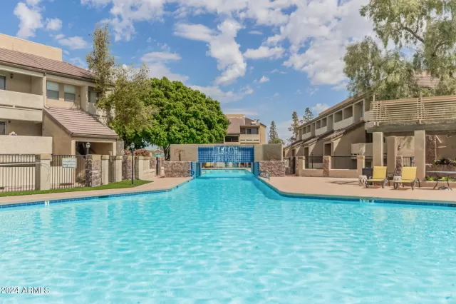 MLS: 6744612 Condo For Sale
