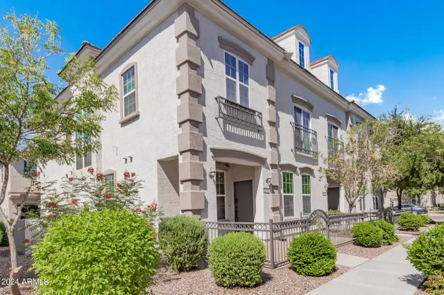 MLS: 6744823 Condo For Sale